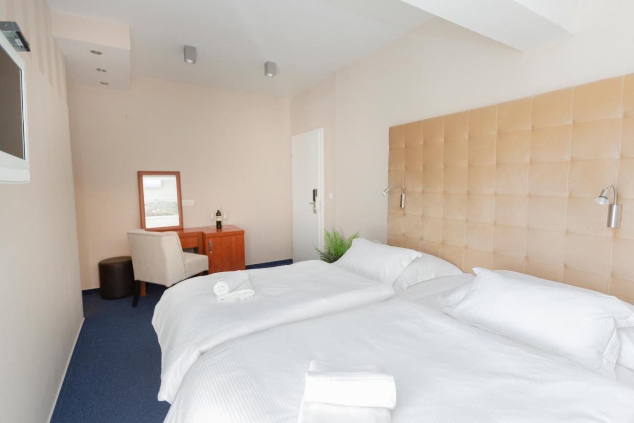 Hotel Bozikovina 3 Podstrana Kültér fotó